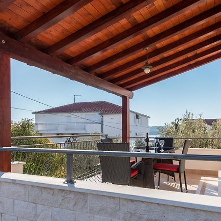 Apartmani Petra Trogir Zewnętrze zdjęcie